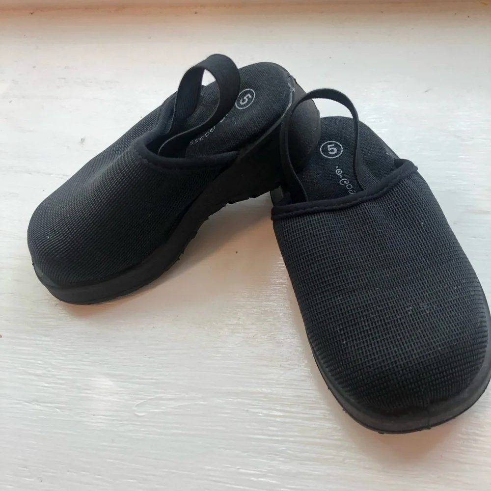Coasters Smartfit Toddler Black Girl Shoes Size 5 slip on shoes y2k style